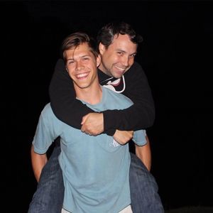 Meet your Posher, Hunter